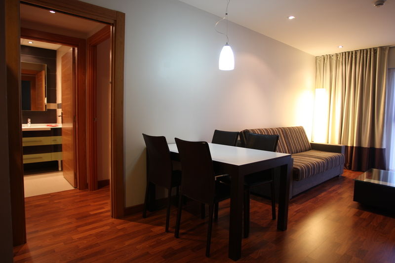 Apartahotel Ah San Fermín Pamplona Villava